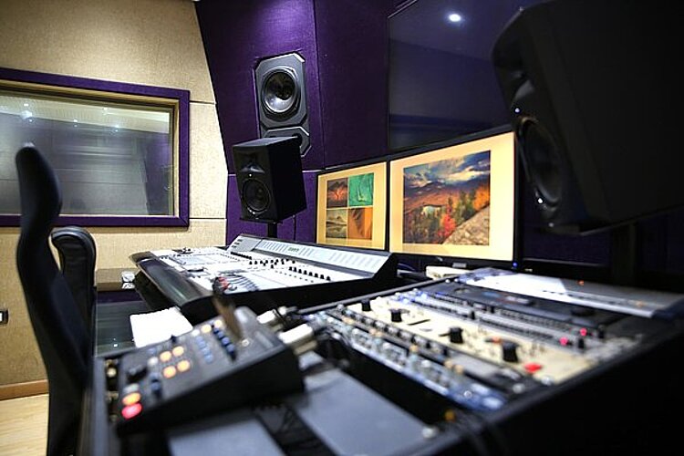 Cairo_Studio_2.jpg