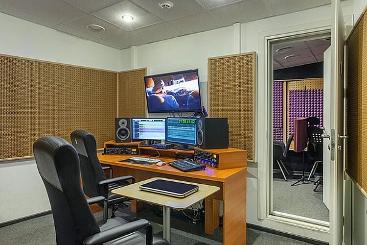 Moscow_Studio_1.jpg