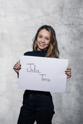 Julia_Terra_-_Content_Producer___Social_Media.png